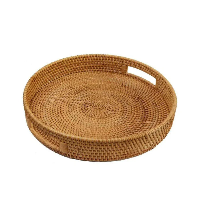 Cesta de Frutas de Vime Redonda Vivelle, feita em rattan natural com alça de madeira, ideal para armazenar e servir frutas, pães e lanches com estilo.