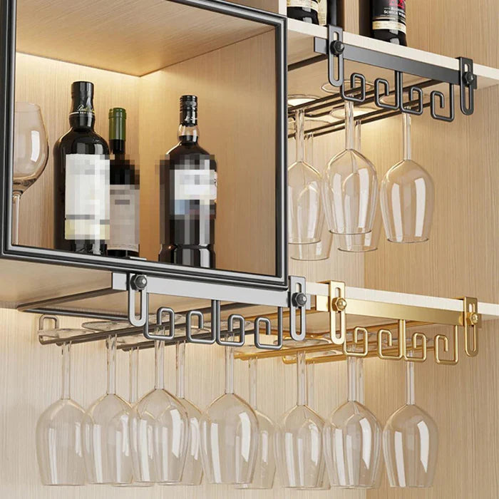 Suporte de Taças de Vinho Vivelle em aço inoxidável, design sofisticado e resistente, ideal para organização de taças em cozinhas e bares.