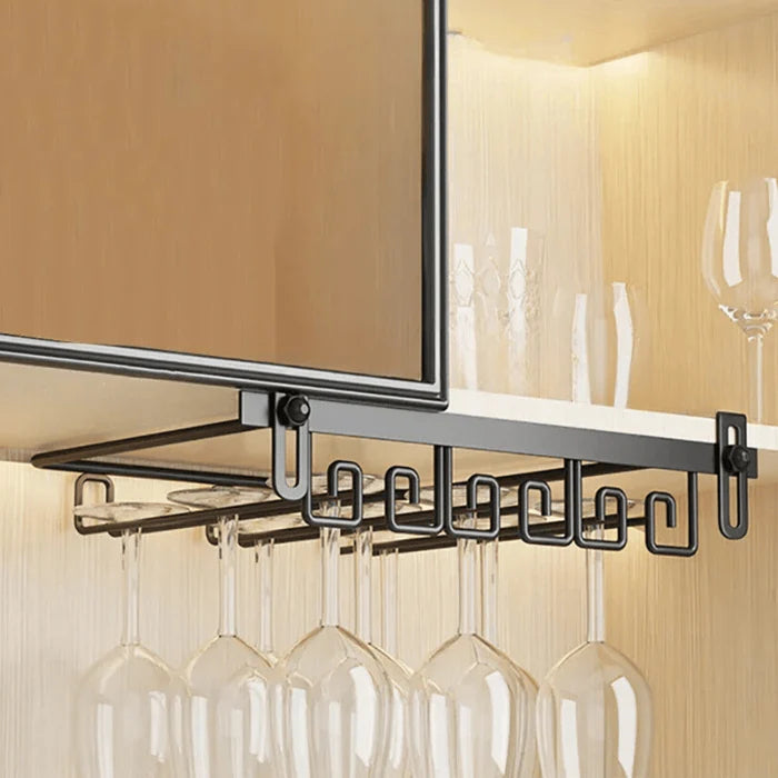 Suporte de Taças de Vinho Vivelle em aço inoxidável, design sofisticado e resistente, ideal para organização de taças em cozinhas e bares.